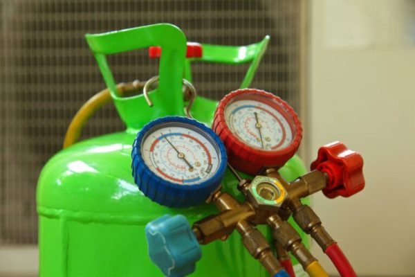 AC Refill gas